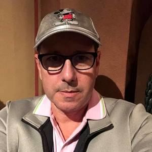 Meet your Posher, Lee